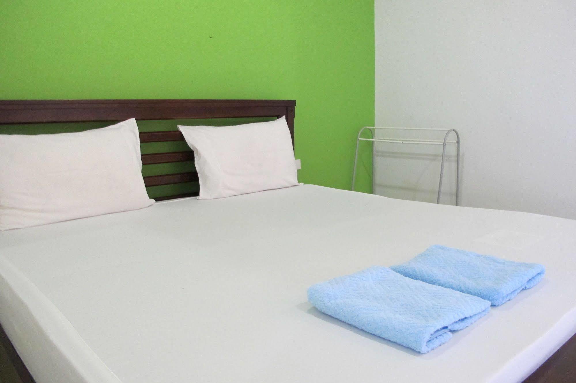 Tongmai Resort Szuratthani Kültér fotó