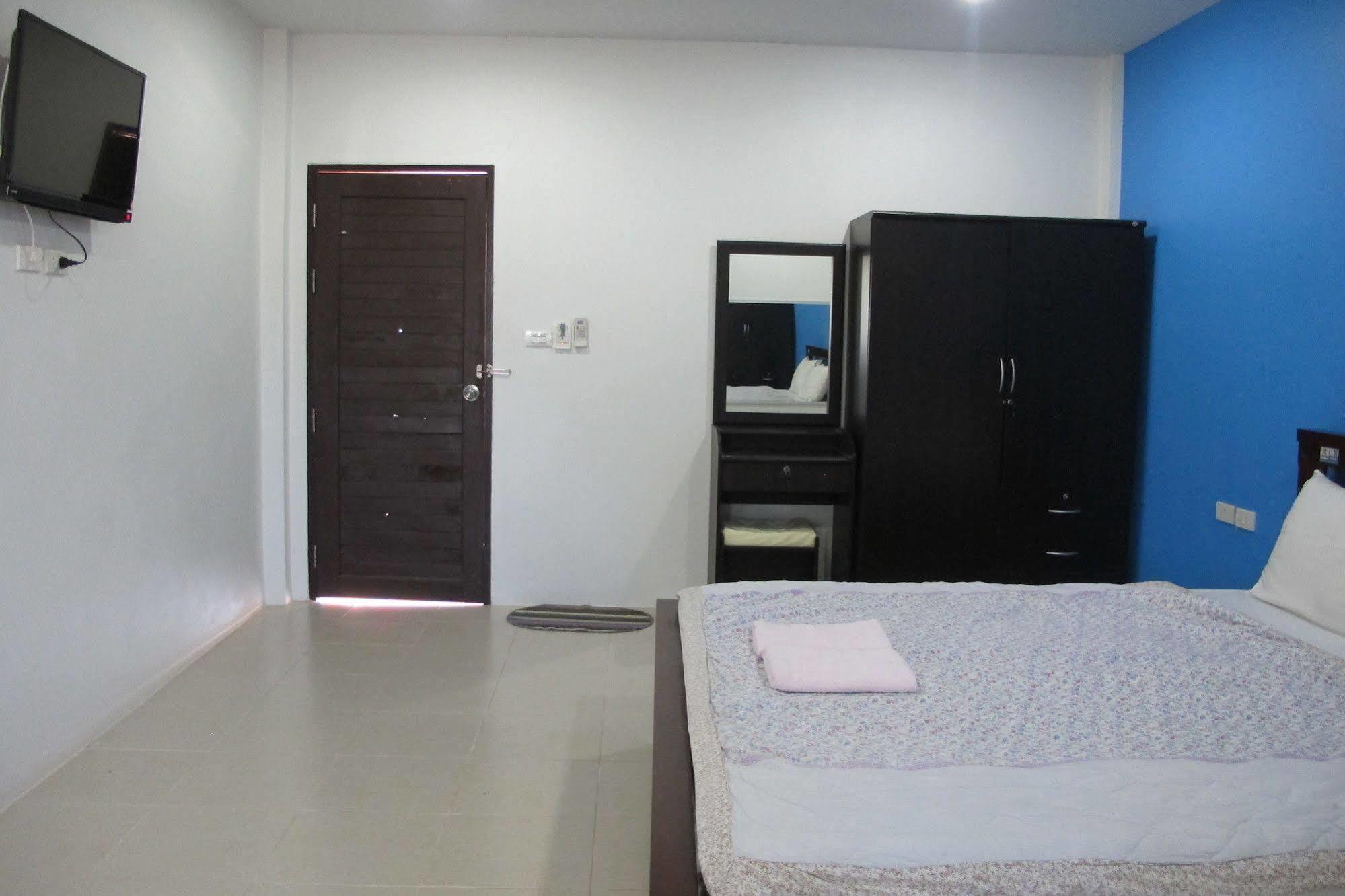 Tongmai Resort Szuratthani Kültér fotó